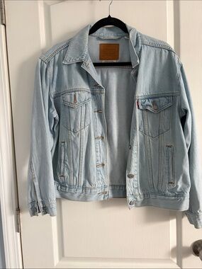 Levi's Light Wash Denim Jacket